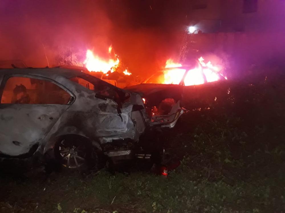 Bombeiros combatem incêndio de grande proporção na antiga Delegacia Regional de Picos