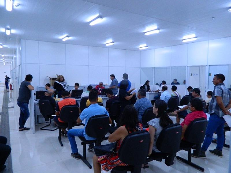 Discussão acaba em socos no Detran em Picos