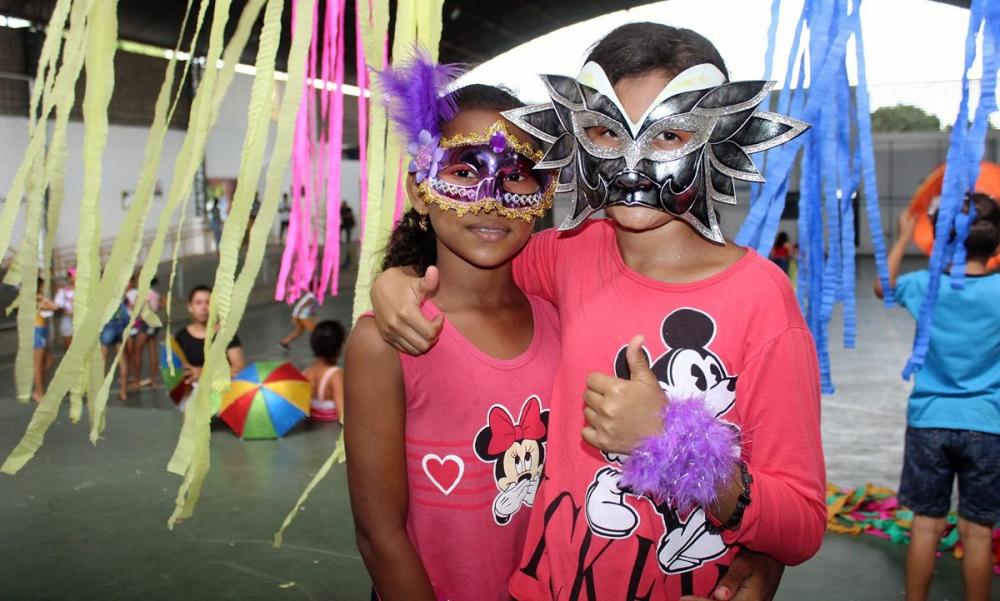 CRAS realiza baile de carnaval para crianças e adolescentes do SCFV 