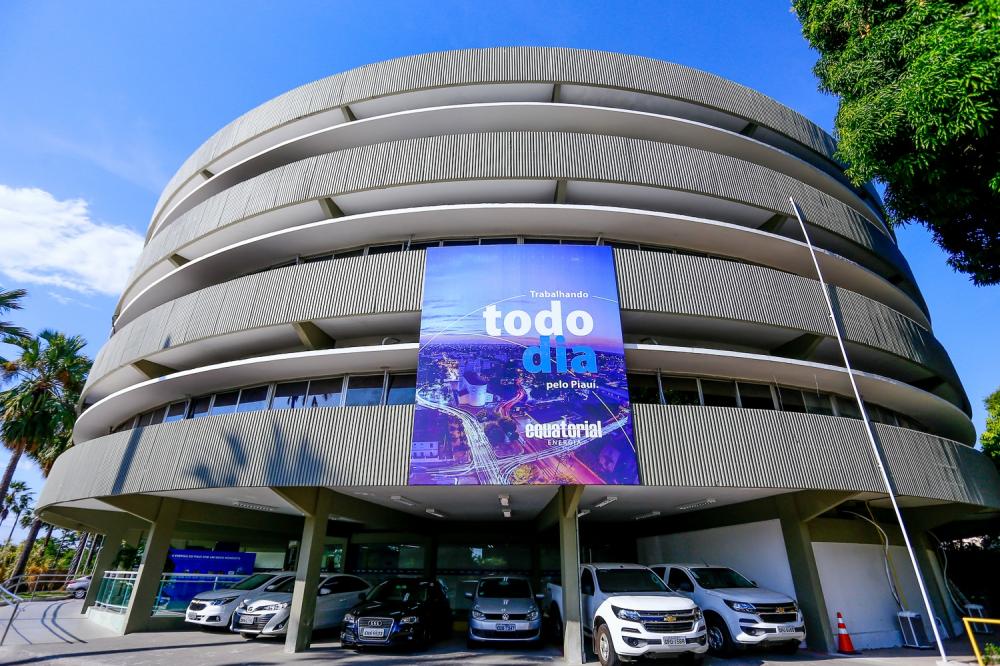 Equatorial | Pane deixa bairros de Teresina e mais duas cidades sem energia