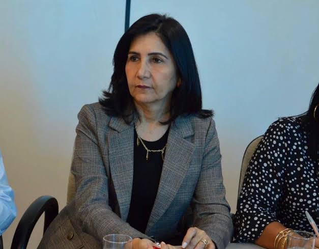 Prefeita Ceiça Dias decreta medidas excepcionais para o enfrentamento da crise de saúde pública