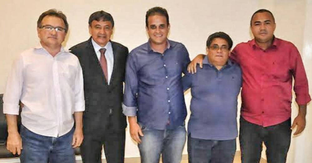 Governador reúne prefeitos e debate ações contra a Covid-19 no interior do Piauí