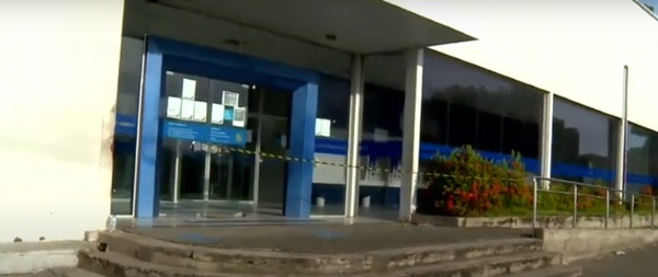Agência da Caixa é arrombada na zona Norte de THE e bandidos deixam tudo revirado