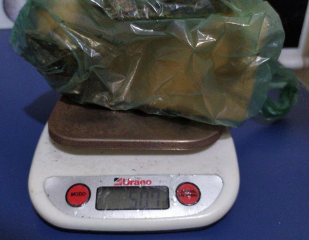 Polícia Militar apreende maconha e prende dois suspeitos em Picos