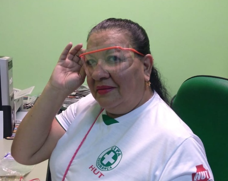 Técnica de enfermagem de 60 anos morre vítima do novo coronavírus em Teresina