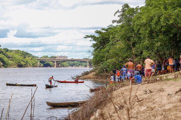 Criança de 8 anos morre afogada e corpo é encontrado no rio de Teresina
