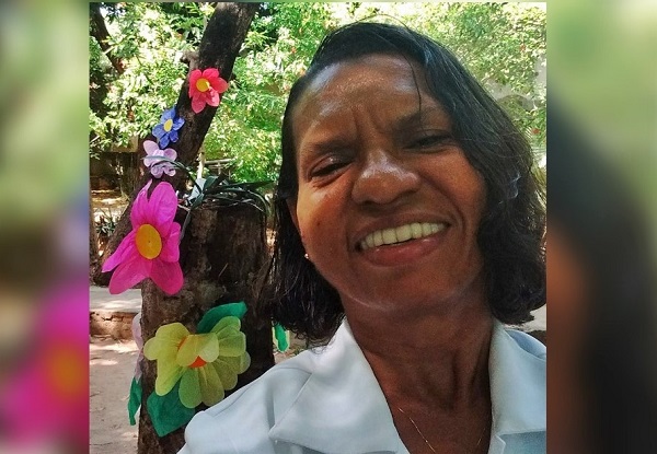 Sobrinho de 16 anos é apreendido por suspeita de matar psicóloga estrangulada