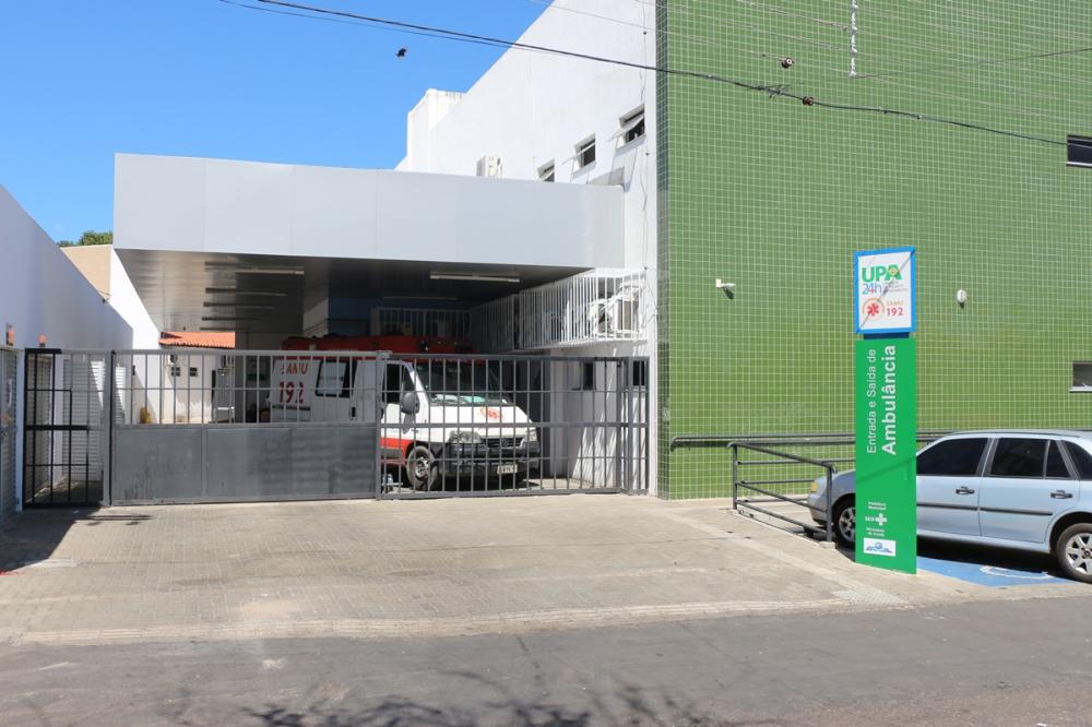Menino morre ao cair de muro quando tentava pegar pipa em Teresina