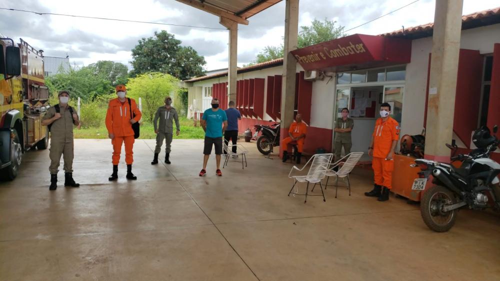 Bombeiros Militar de Picos fazem o teste rápido para Covid-19 e todos testam negativo