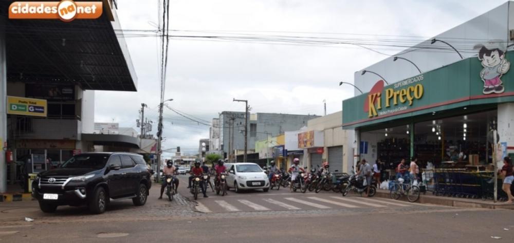 Por decisão judicial, Prefeitura de Picos volta a determinar o fechamento do comércio 