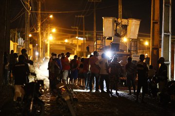 Funcionário da Equatorial Piauí morre eletrocutado em subestação de Teresina