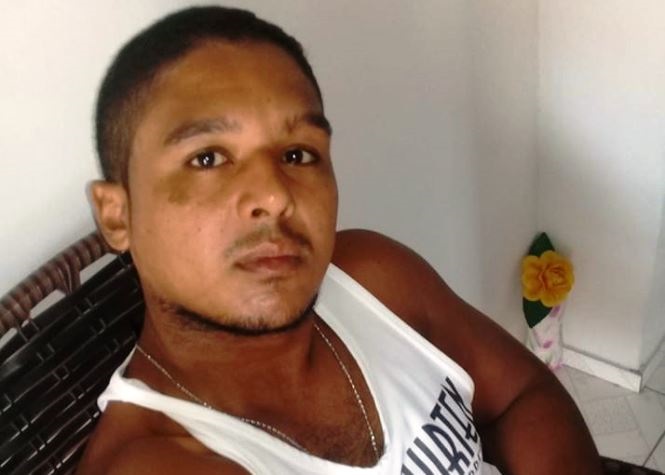 Homem de 28 anos é morto a facadas após discussão durante bebedeira no Piauí