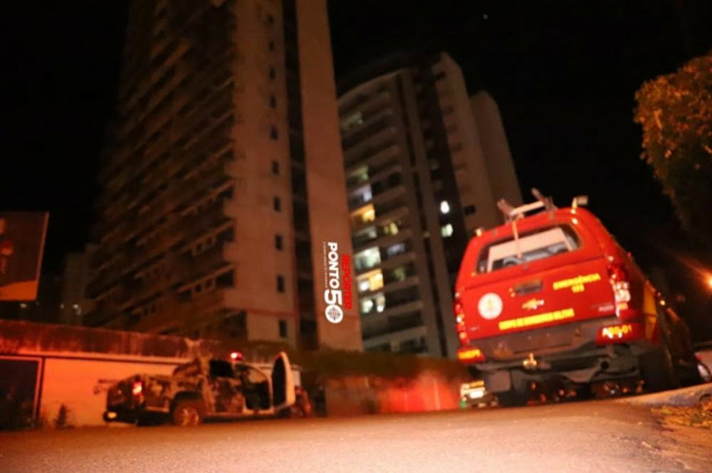 Homem morre após cair do último andar de prédio abandonado em Teresina