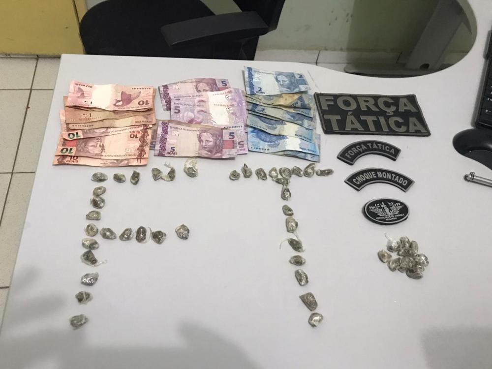 Força Tática prende traficante em Valença