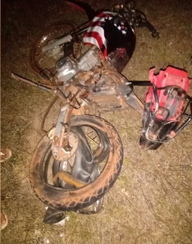 Carro bate na traseira de moto e mata uma criança e uma adolescente em Batalha