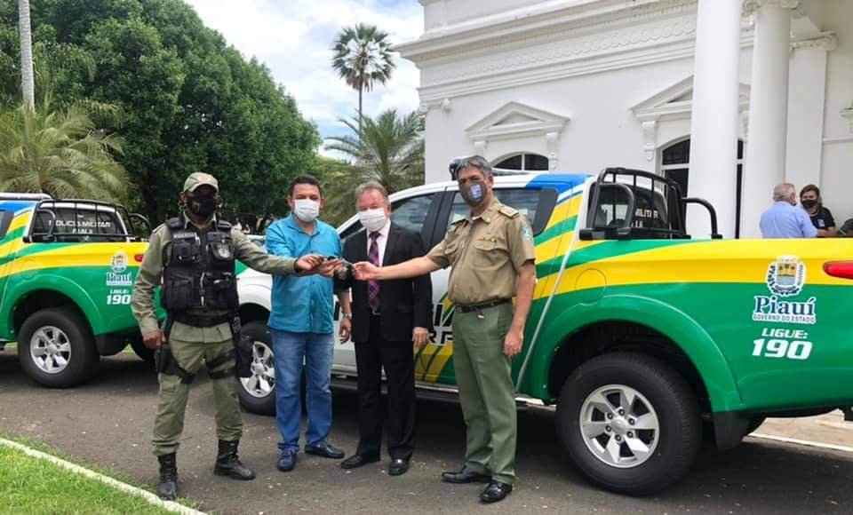 GPM de Hugo Napoleão recebe nova viatura da Polícia Militar