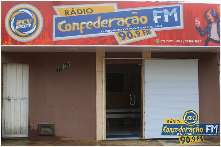 Promoção de natal da Rádio Confederação 90.9 FM de Valença do Piauí
