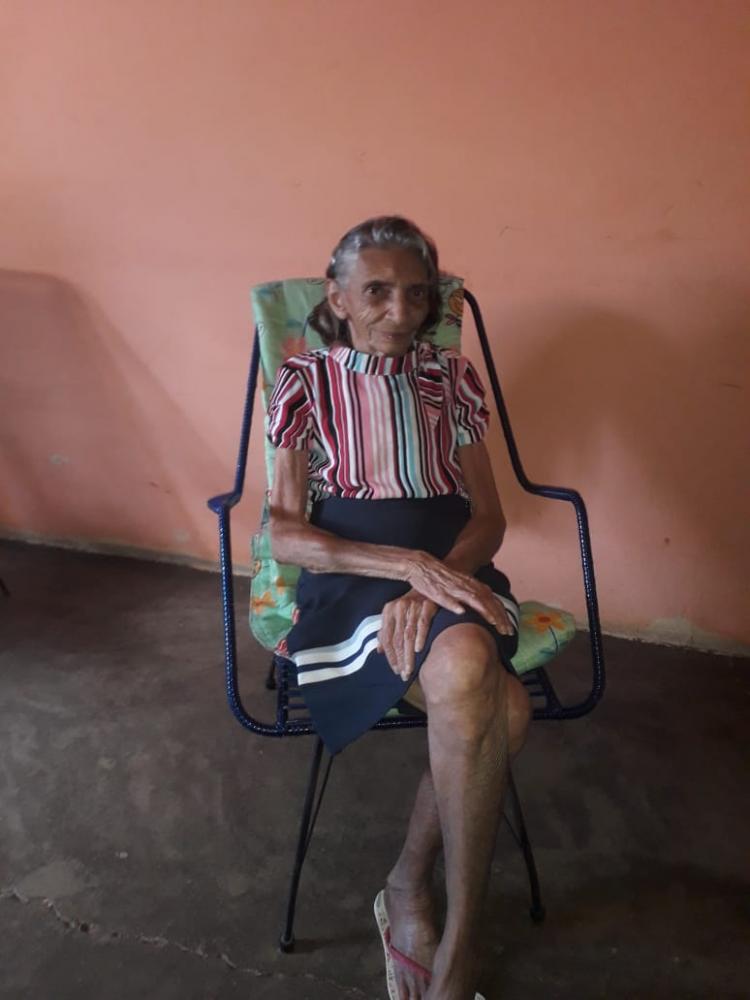 Mãe do padre Manoel morre vítima de uma sequela em decorrência a Covid-19 em Picos
