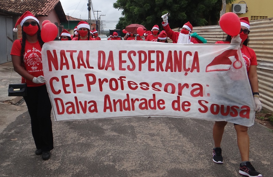 São Pedro do PI | Escola infantil Dalva Andrade realiza caminhada Natal da Esperança