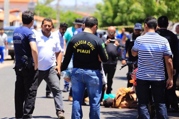 Bandido é morto em tentativa de assalto na zona sul de Teresina; militar e filho são baleados