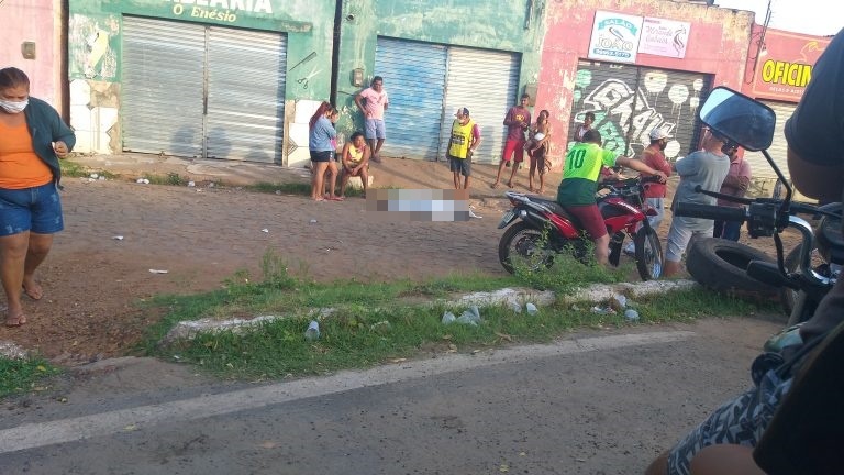Mulher é assassinada por rival com vários golpes de faca em município do Piauí