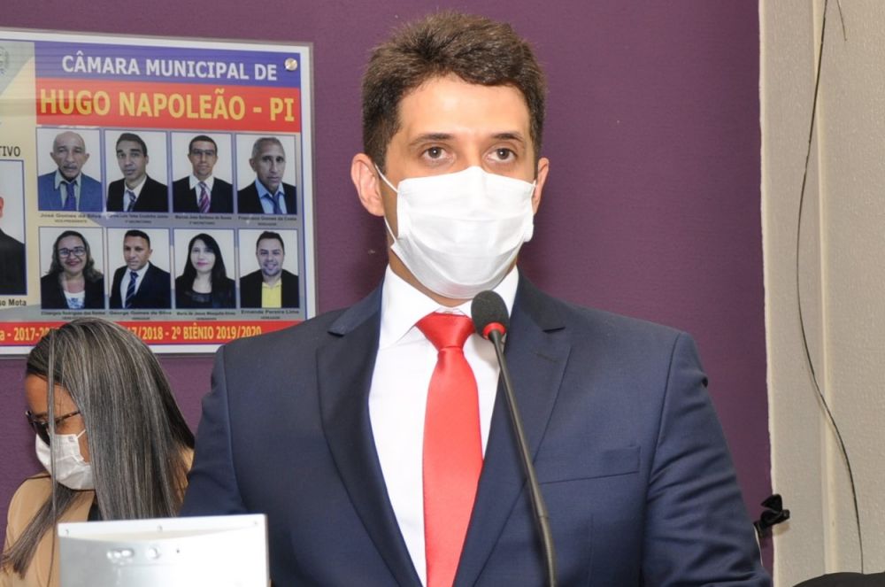 Prefeito Luciano se reúne com secretário de Fazenda Rafael Fonteles e trata sobre demandas para Hugo Napoleão