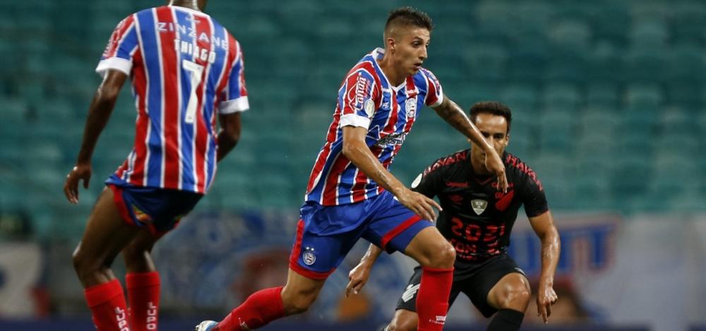 Em disputa contra o Athletico, Bahia vence e dorme fora da zona da degola