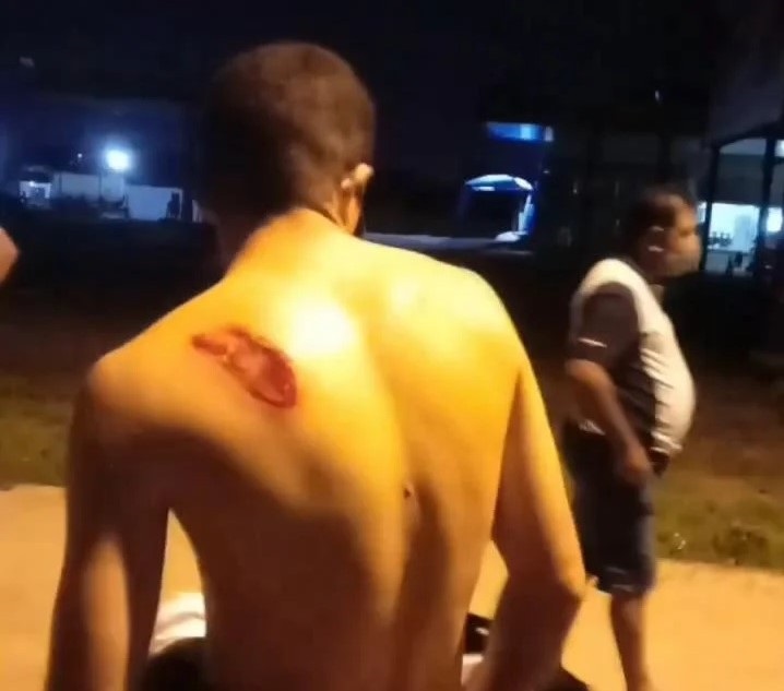 Homem é baleado em manifestação de motoristas de aplicativo contra o alto preço do combustível em THE