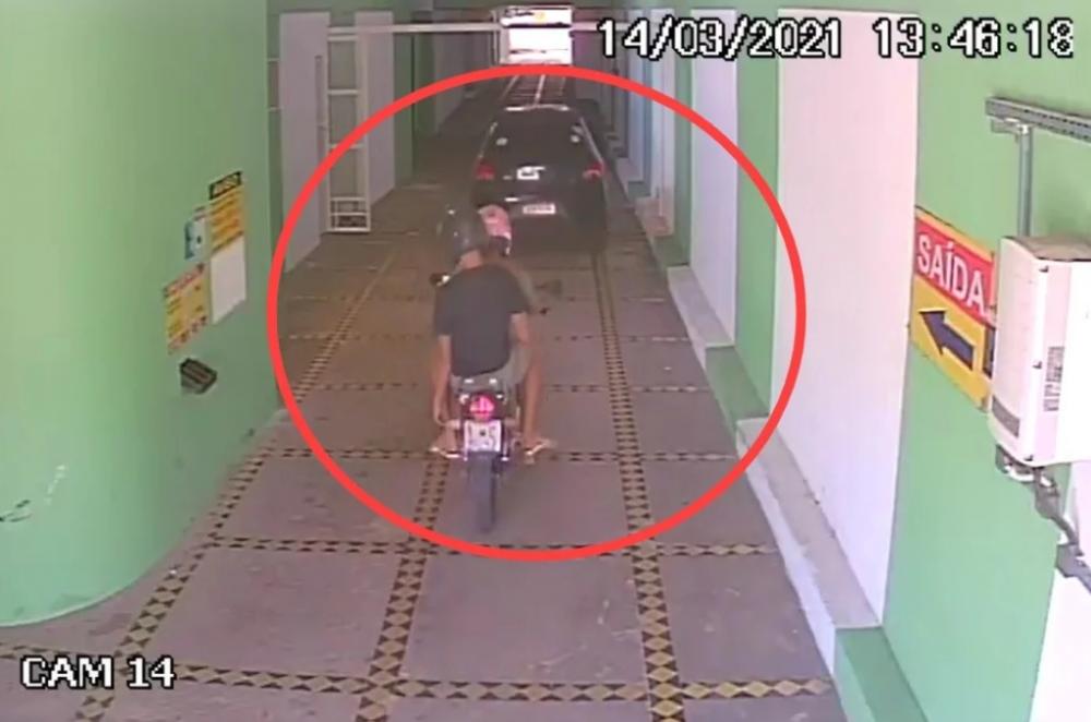 Casal é alvo de assaltantes dentro de motel na zona sul de Teresina; vídeo