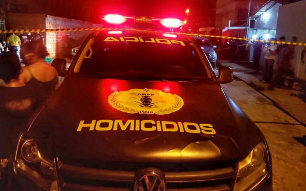 Jovem de 18 anos é executado com 12 tiros na zona leste de Teresina