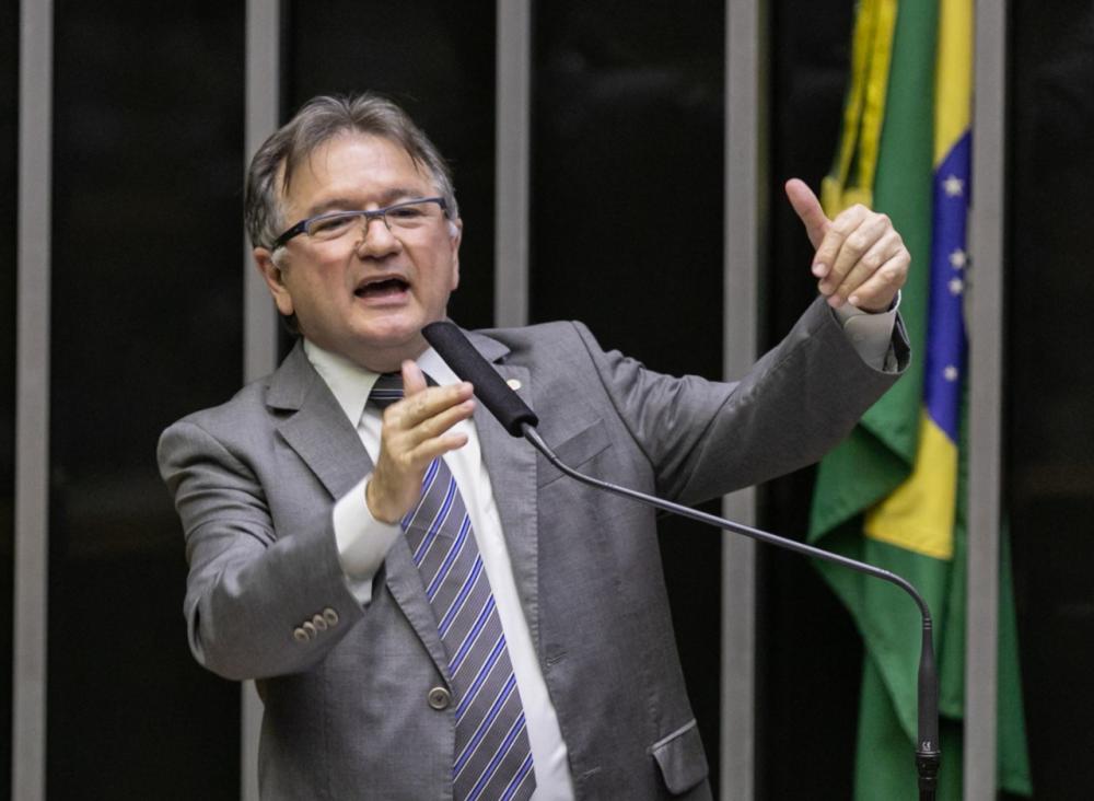 Deputado Merlong denuncia fechamento da Embrapa de Parnaíba