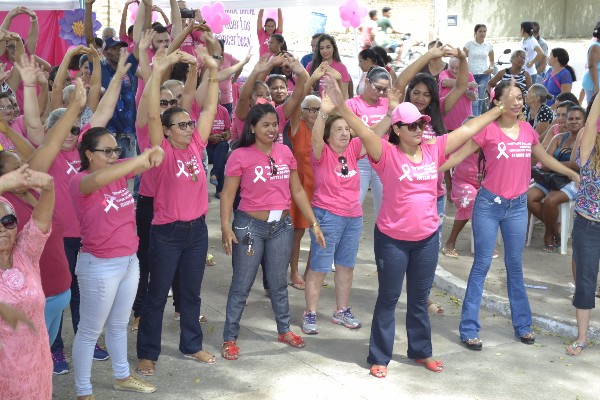Secretaria de Saúde de Monsenhor Gil promove evento em atenção ao outubro rosa