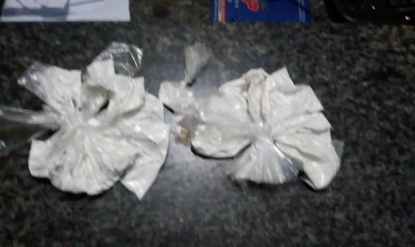 Força Tática apreende drogas e papel com anotações durante operação em Piripiri