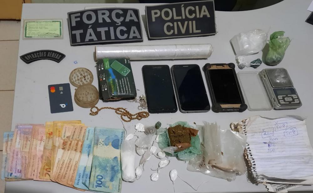Polícia Civil e Força Tática prende duas pessoas e apreende droga e dinheiro em Valença 