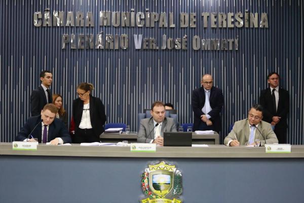 Vereador Jeová Alencar é reeleito presidente da Câmara Municipal de Teresina