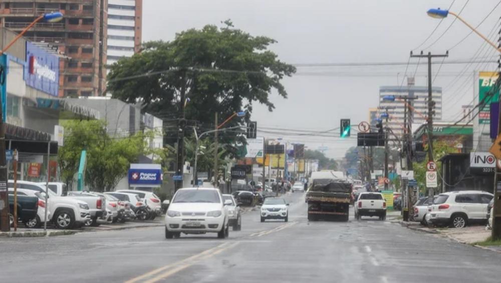 Adolescente tenta ajudar amigo baleado, sofre acidente e morre em Teresina