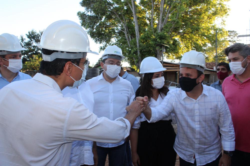 Júnior Bill, Rafael Fonteles e Rejane Dias inauguram obras em São Pedro do PI