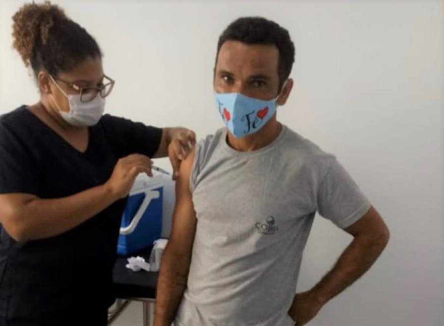 São Gonçalo do Piauí vacina público geral entre 38 e 42 anos contra a covid-19
