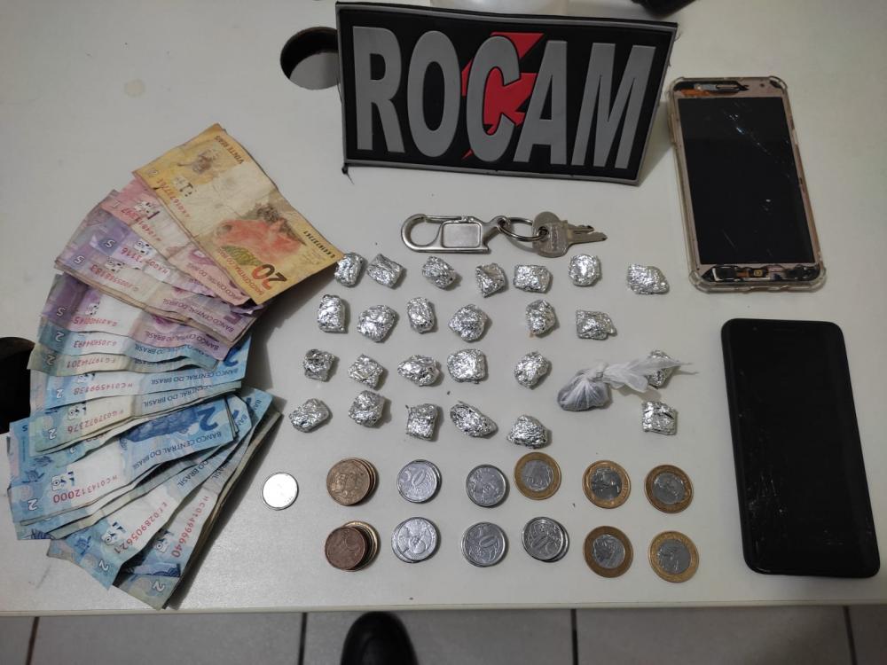 Polícia Militar apreende maconha no bairro Paroquial em Picos