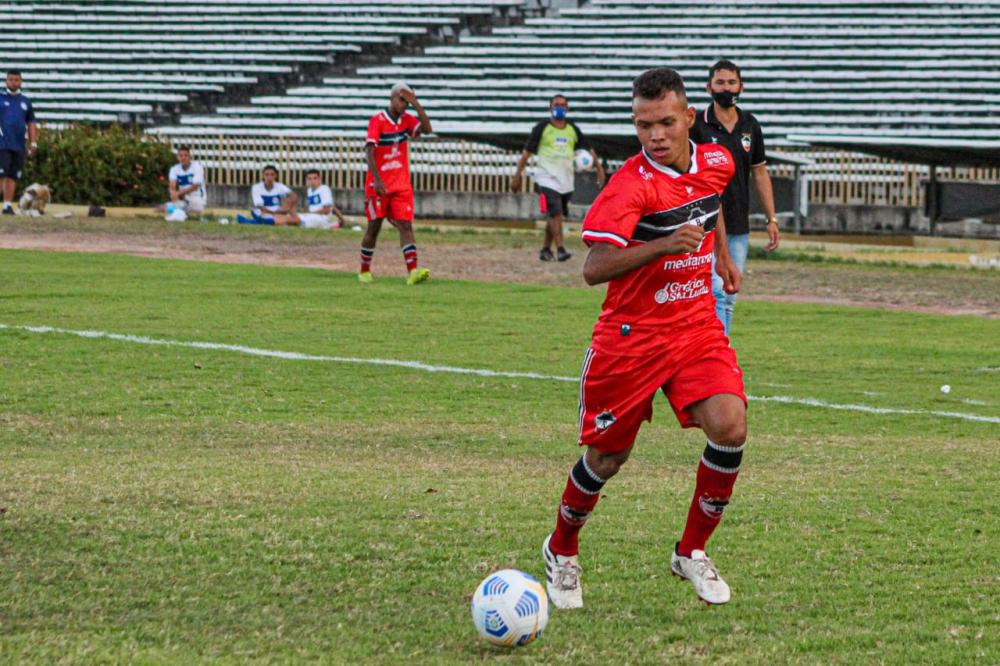 Atleta de São Pedro do Piauí se torna Campeão Piauiense sub-17 pelo River-PI
