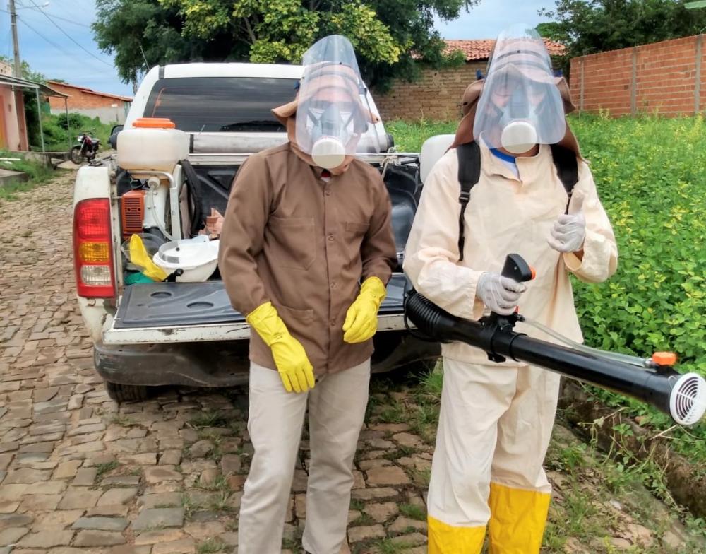 Prefeitura de Hugo Napoleão pulveriza pontos onde houve registro de foco de Dengue