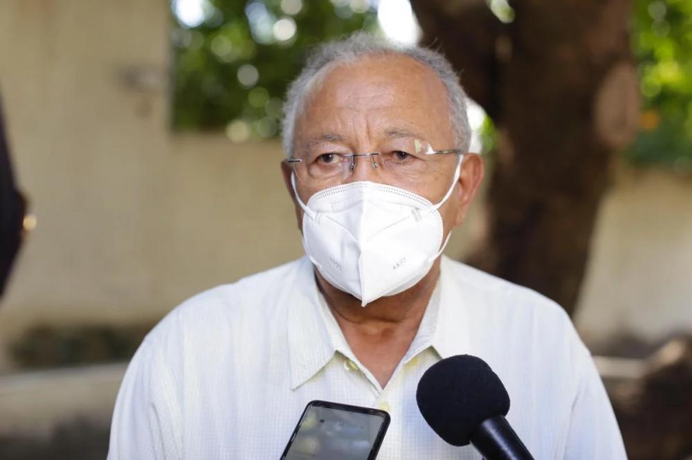 Dr. Pessoa flexibiliza uso de máscara em ambientes abertos em THE