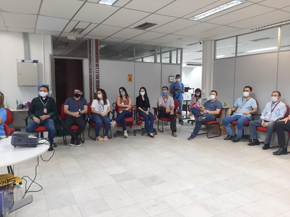 Saúde de Picos promove ação conjunta voltada para campanha de prevenção contra a Covid-19 em Agências Bancárias