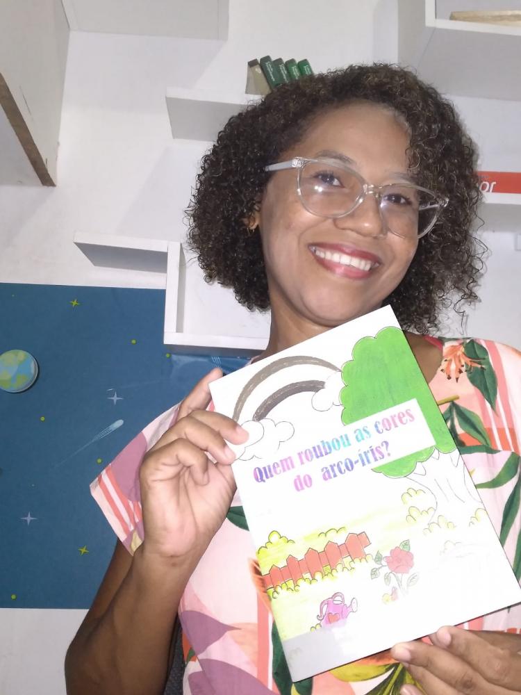 Pedagoga e escritora picoense Cleyde Nascimento, lança livro infantil nesta sexta-feira (25)