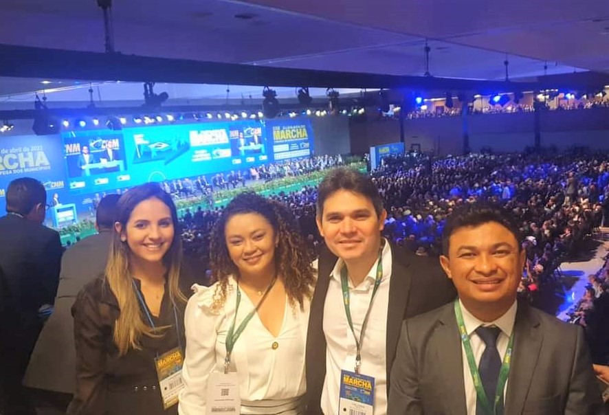 Prefeito Júnior Ribeiro participa da 23ª Marcha a Brasília em Defesa dos municípios