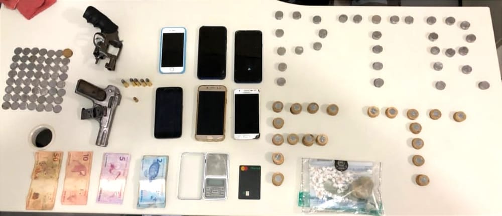 Polícia prende homem e apreende dois menores com drogas e armas de fogo no Piauí