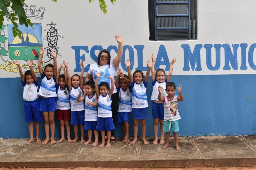 Educação de Picos reabre a Escola Municipal da comunidade Alto dos Canutos e beneficia crianças com a oferta de Ensino Infantil