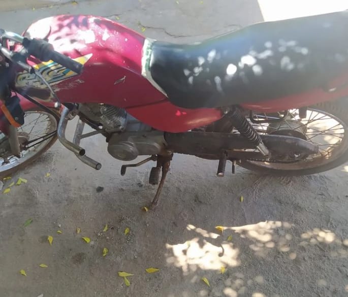 Polícia Militar apreende motocicleta com sinais de adulteração em Picos