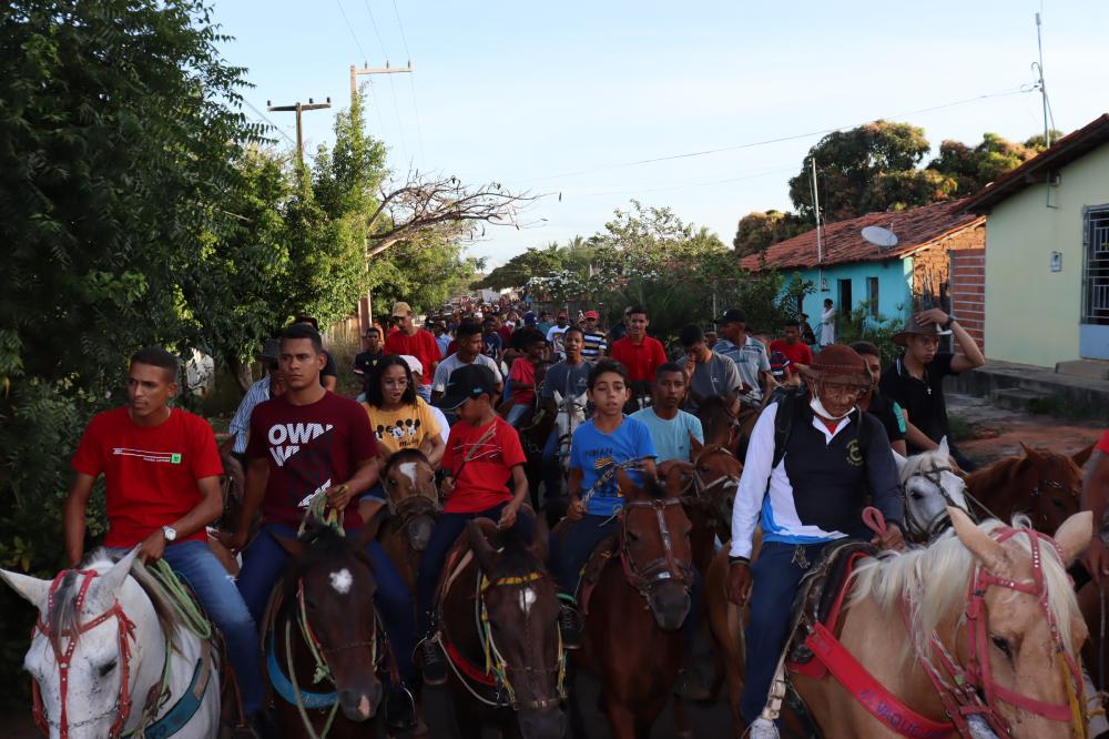 São Pedro/PI: Confira as atrações que agitaram o fim de semana no Povoado Pedras; imagens 