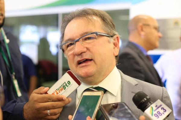 Secretário de governo, Merlong Solano, descarta debandada na base de Wellington Dias